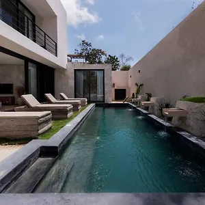 casa-aguacate.tulum-hotels.net/